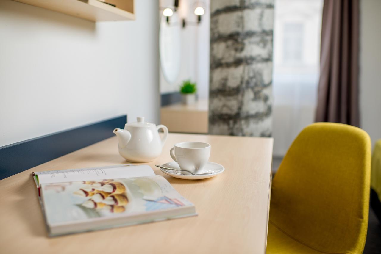 Jam Hotel Hnatyuka Lviv Luaran gambar